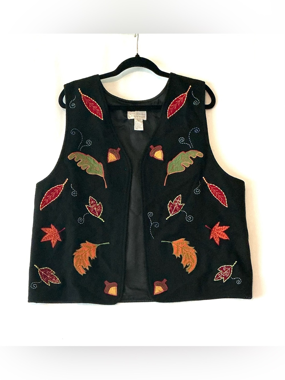 Casey Coleman Black 1X Fall Vest Acorn/Leaf Appliqué/Embroidery Seasonal Festive